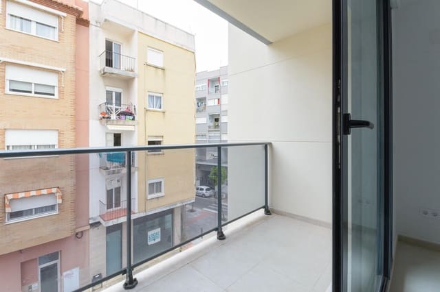 3 makuuhuone Asunto myytävänä paikassa Gandia mukana 
autotalli - 224 000 € (Ref: 8936657)