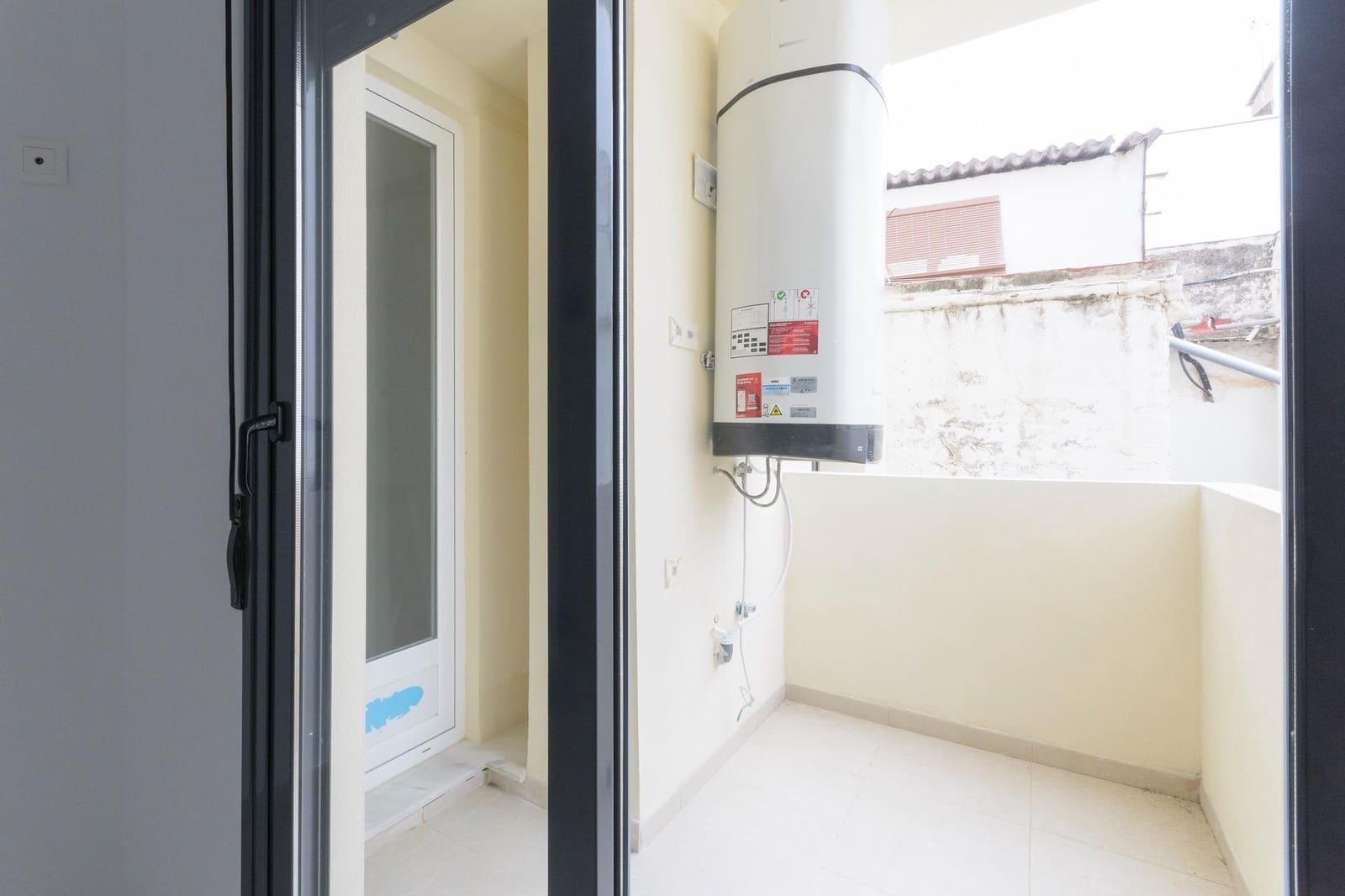 3 makuuhuone Asunto myytävänä paikassa Gandia mukana 
autotalli - 224 000 € (Ref: 8936657)