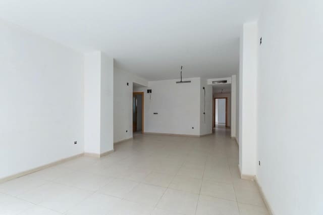 3 makuuhuone Asunto myytävänä paikassa Gandia mukana 
autotalli - 198 000 € (Ref: 8936658)