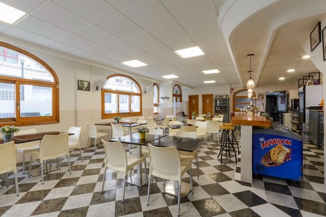 Commerciale in vendita in Gandia - 295.000 € (Rif: 8946520)