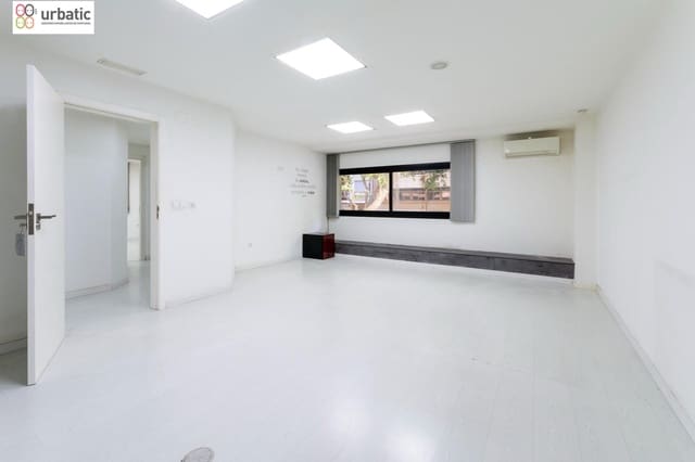 Office for sale in Gandia - € 250,000 (Ref: 9129858)