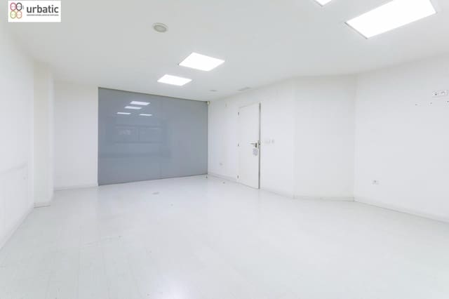 Office for sale in Gandia - € 250,000 (Ref: 9129858)