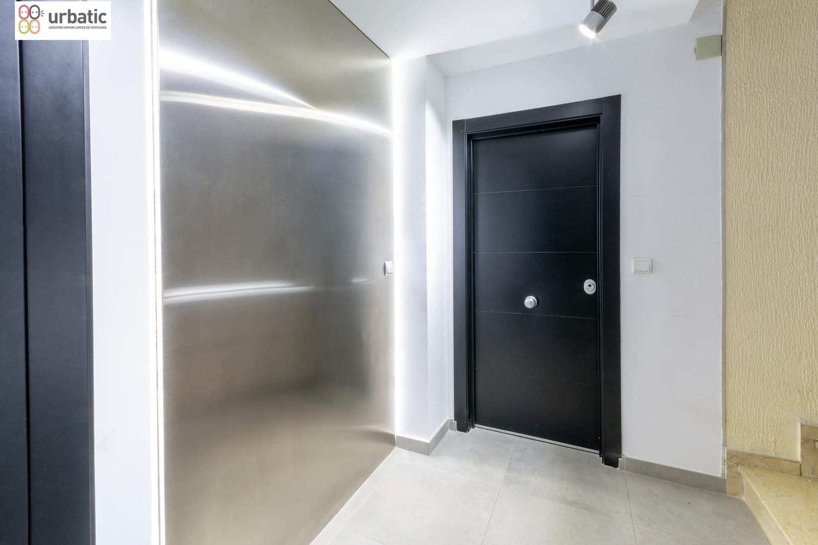 Kontor til salg i Gandia - € 250.000 (Ref: 9129858)