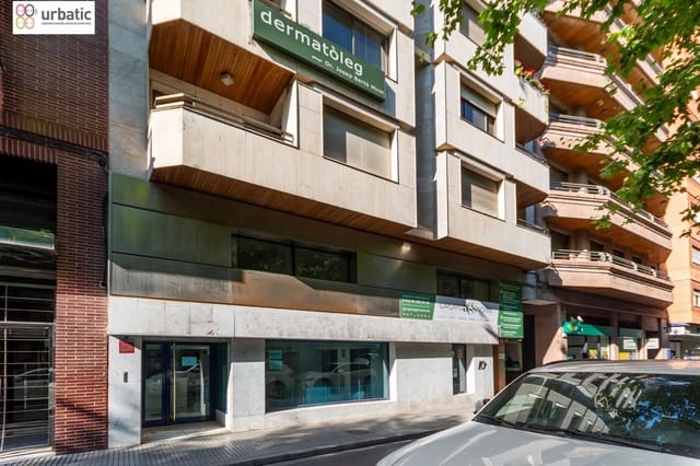 Office for sale in Gandia - € 250,000 (Ref: 9129858)
