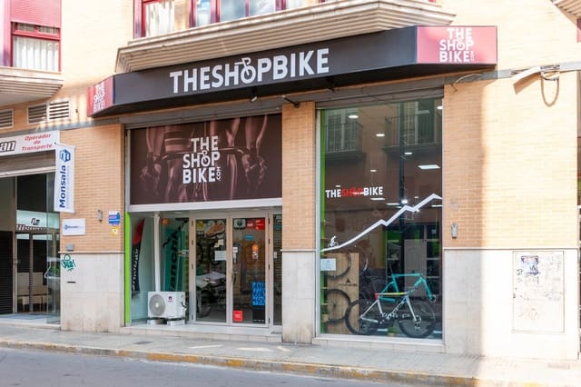 Erhverv til salg i Gandia - € 280.000 (Ref: 9129859)