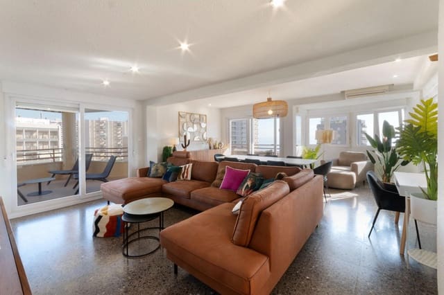 5 bedroom Apartment for sale in Gandia with pool garage - € 630,000 (Ref: 9132537)