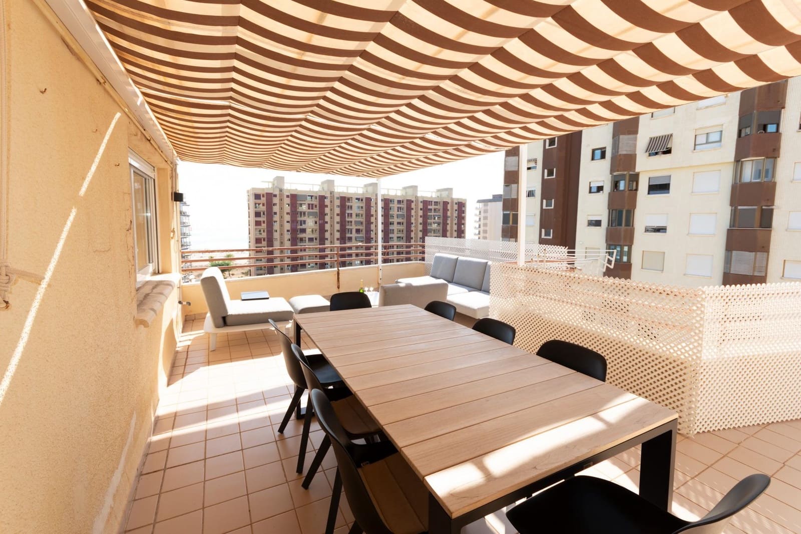 5 camera da letto Appartamento in vendita in Gandia con piscina garage - 630.000 € (Rif: 9132537)