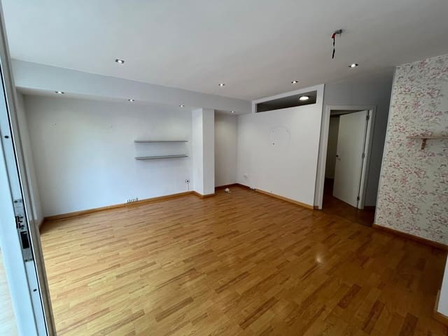 Erhverv til leje i Xeraco - € 350 (Ref: 9147305)