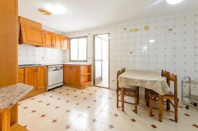 4 sypialnia Mieszkanie na sprzedaż w Gandia z garażem - 350 000 € (Ref: 9220111)