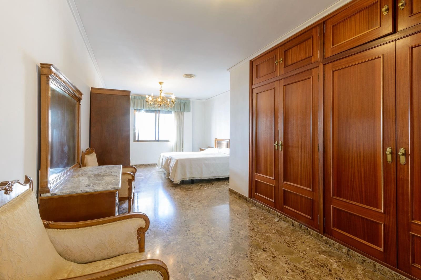 4 sypialnia Mieszkanie na sprzedaż w Gandia z garażem - 350 000 € (Ref: 9220111)