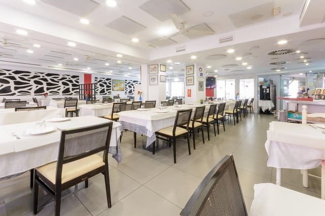 Commercial for sale in Gandia - € 350,000 (Ref: 9220112)