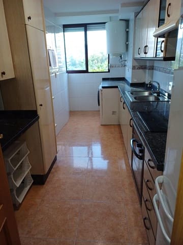 3 slaapkamer Appartement te huur in Gandia met zwembad - € 790 (Ref: 9262726)