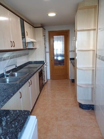 3 slaapkamer Appartement te huur in Gandia met zwembad - € 790 (Ref: 9262726)
