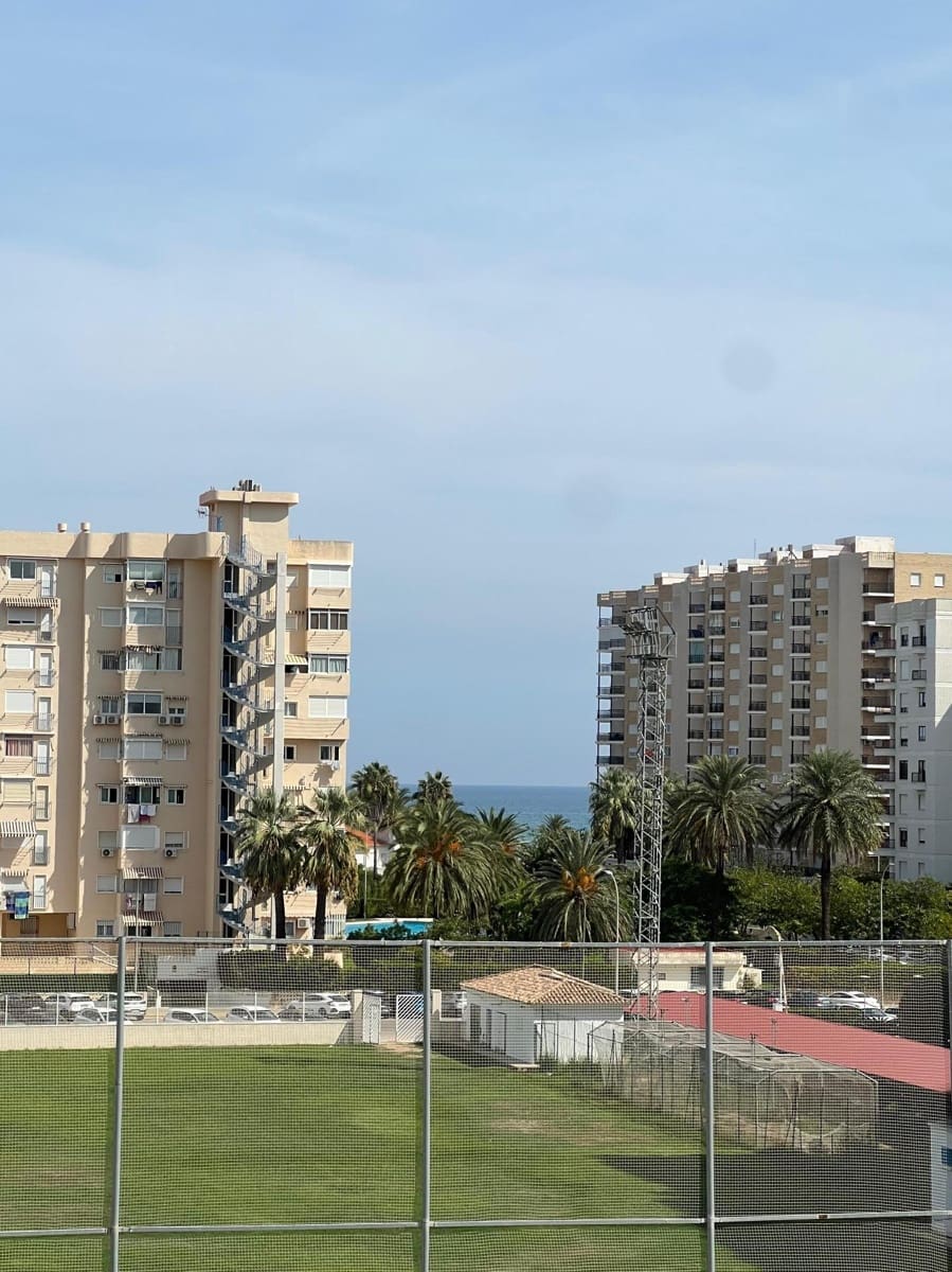 3 makuuhuone Huoneisto vuokrattavana paikassa Gandia mukana uima-altaan 
autotalli - 790 € (Ref: 9262726)