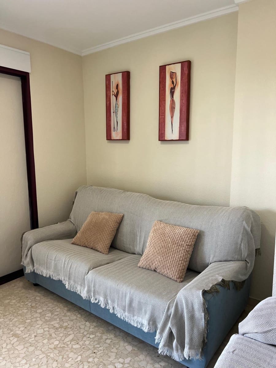 3 makuuhuone Huoneisto vuokrattavana paikassa Gandia mukana uima-altaan 
autotalli - 790 € (Ref: 9262726)