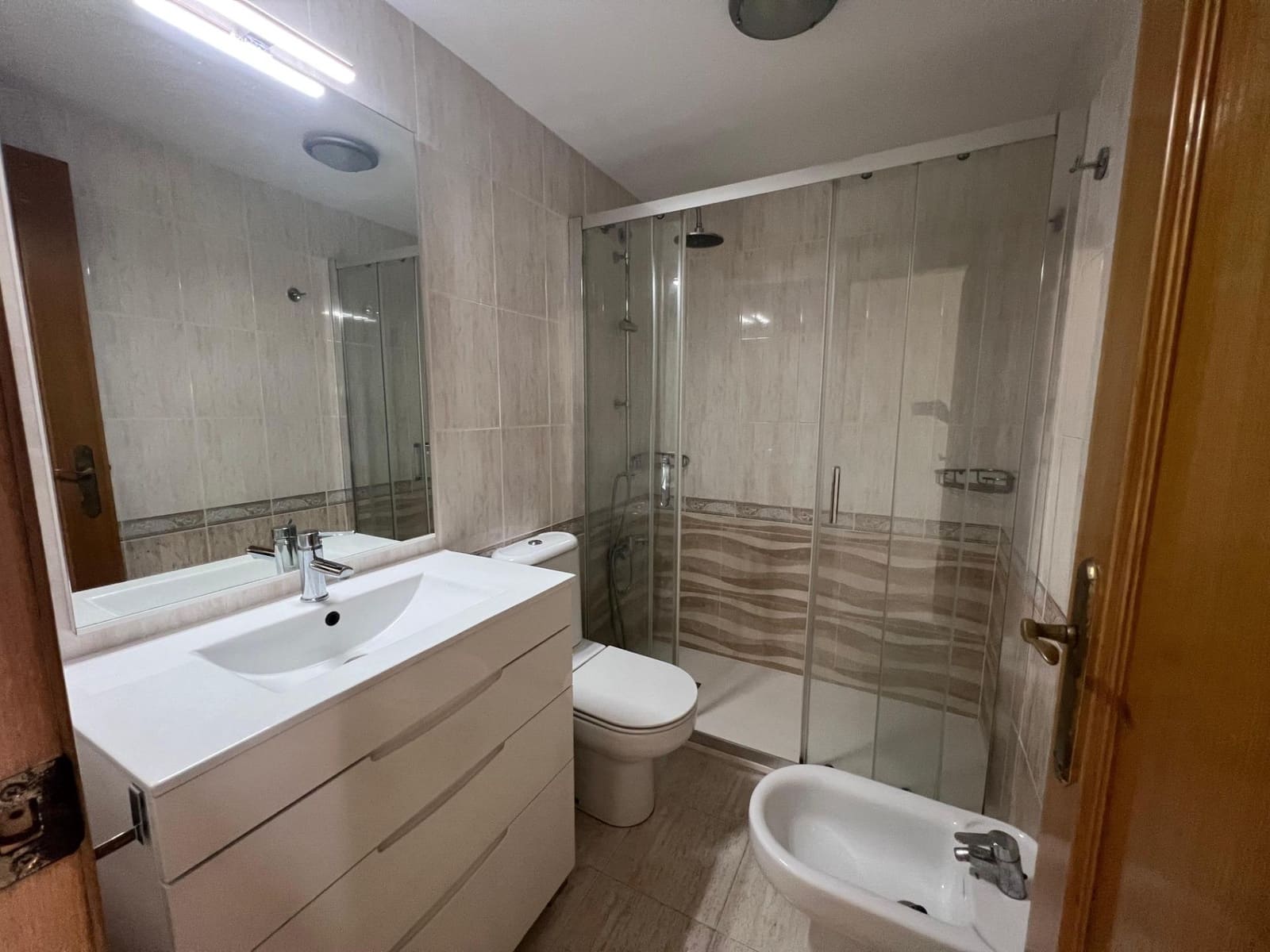 3 makuuhuone Huoneisto vuokrattavana paikassa Gandia mukana uima-altaan 
autotalli - 790 € (Ref: 9262726)