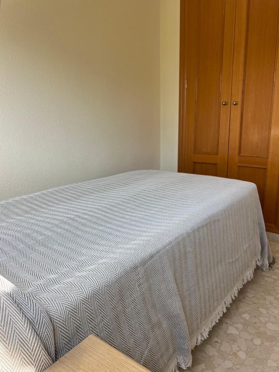 3 makuuhuone Huoneisto vuokrattavana paikassa Gandia mukana uima-altaan 
autotalli - 790 € (Ref: 9262726)
