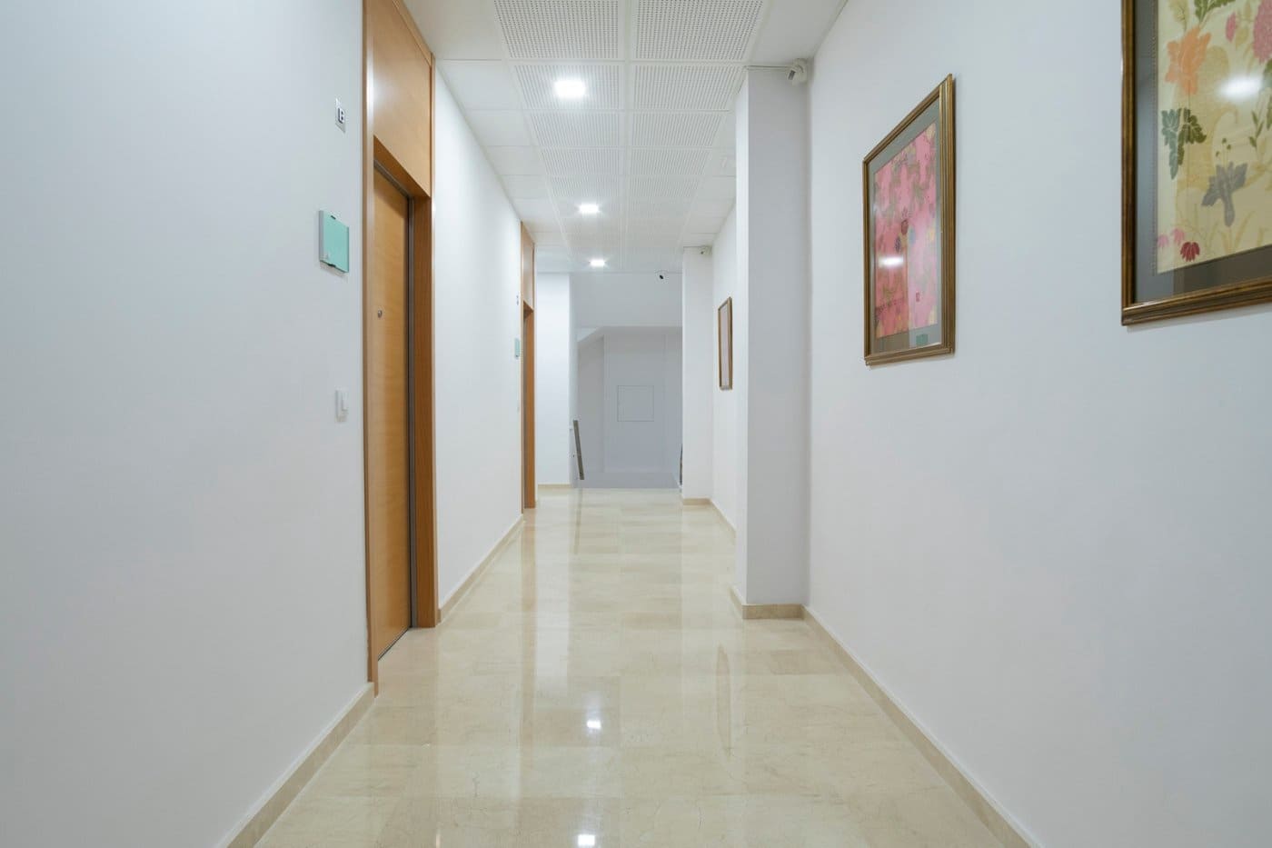 Office for rent in Gandia - € 600 (Ref: 9282314)