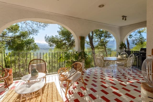 5 soverom Villa til salgs i Palma de Gandía med svømmebasseng garasje - € 990 000 (Ref: 9313026)