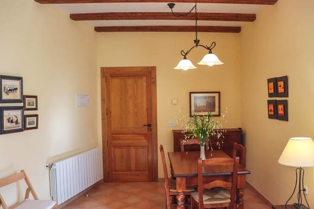 3 soveværelse Finca/Landehus til salg i Camarena de la Sierra med garage - € 138.900 (Ref: 9344913)