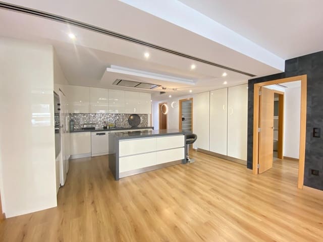 3 soverom Leilighet til salgs i Gandia med garasje - € 490 000 (Ref: 9367372)