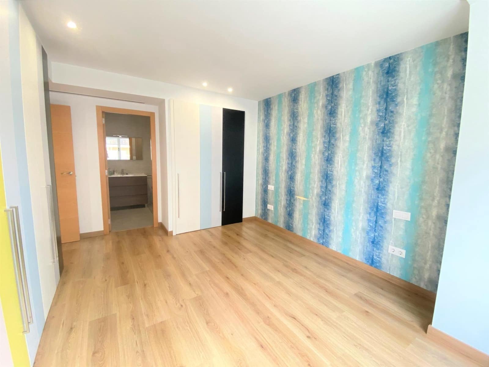 3 soverom Leilighet til salgs i Gandia med garasje - € 490 000 (Ref: 9367372)