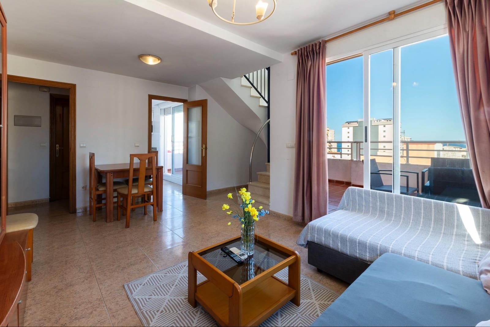 2 soveværelse Penthouse til salg i Gandia med swimmingpool - € 230.000 (Ref: 9367373)