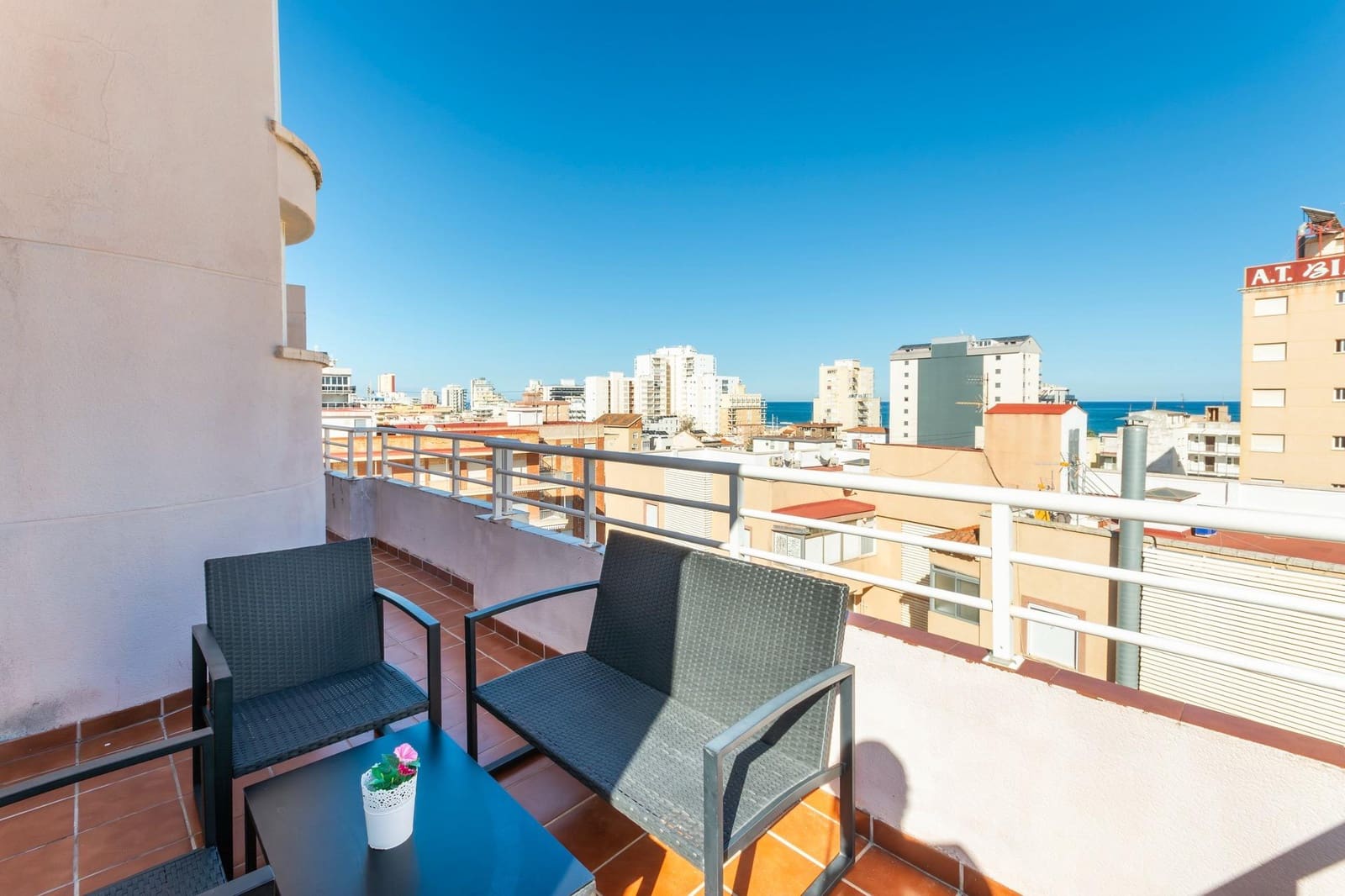 2 soveværelse Penthouse til salg i Gandia med swimmingpool - € 230.000 (Ref: 9367373)