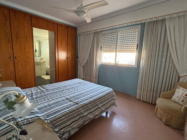 3 bedroom Flat for rent in Gandia - € 750 (Ref: 9383056)