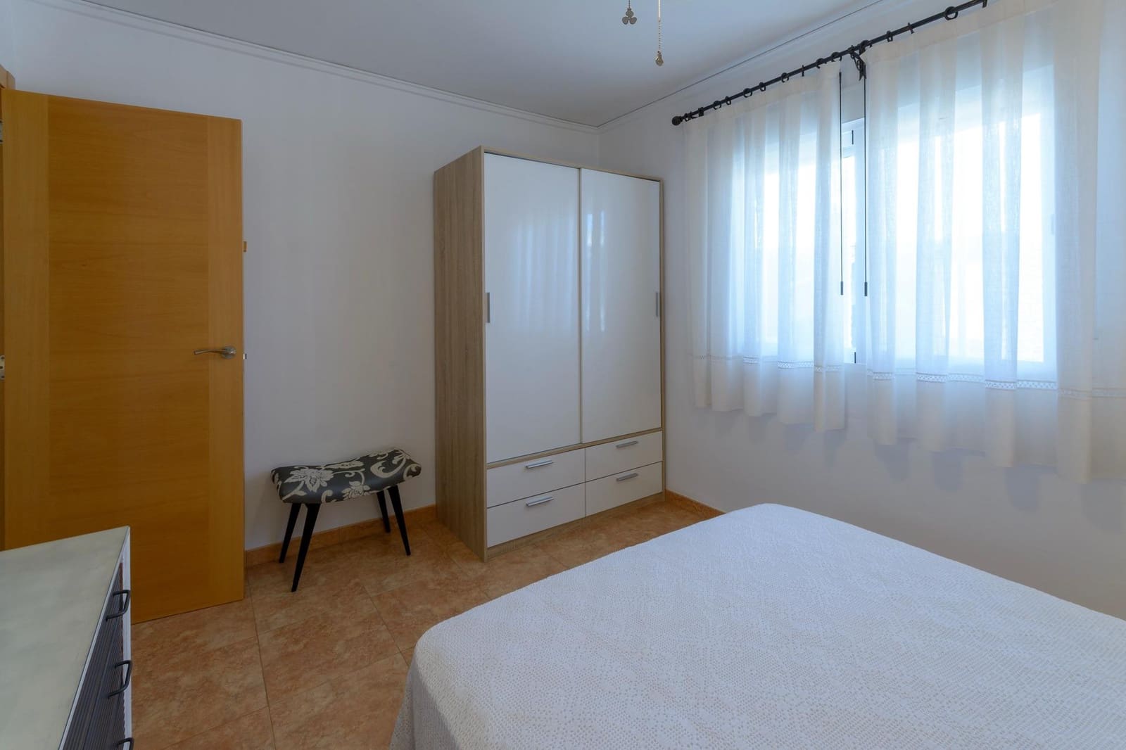 Chalet de 3 habitaciones en Daimús en venta con garaje - 315.000 € (Ref: 9391045)