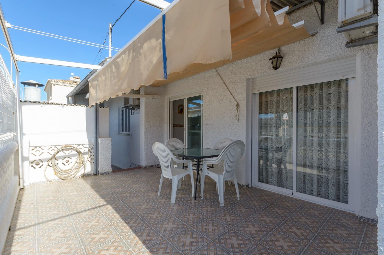 Chalet de 3 habitaciones en Daimús en venta con garaje - 315.000 € (Ref: 9391045)