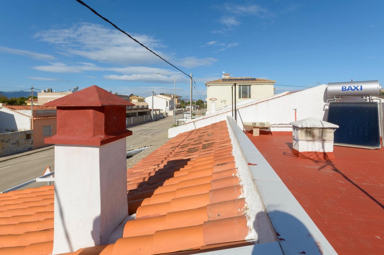 Chalet de 3 habitaciones en Daimús en venta con garaje - 315.000 € (Ref: 9391045)