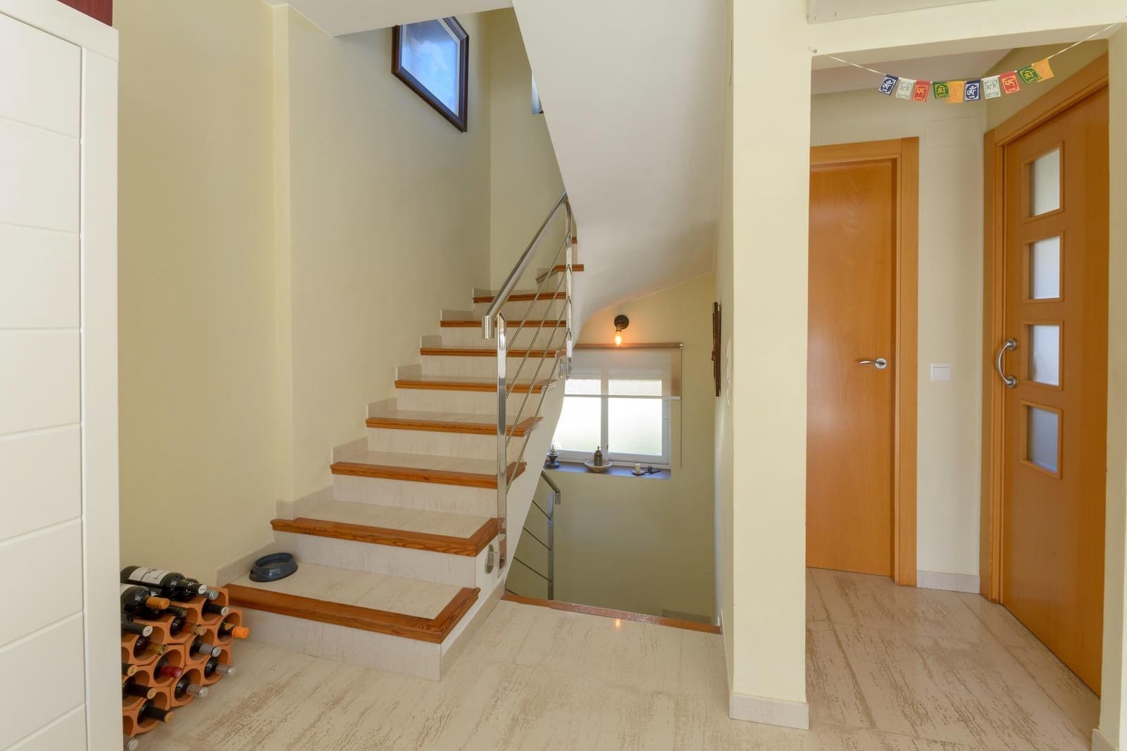 3 soverom Rekkehus til salgs i Miramar med garasje - € 259 900 (Ref: 9398600)