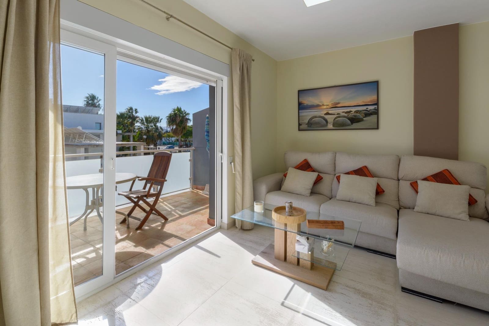 3 soverom Rekkehus til salgs i Miramar med garasje - € 259 900 (Ref: 9398600)