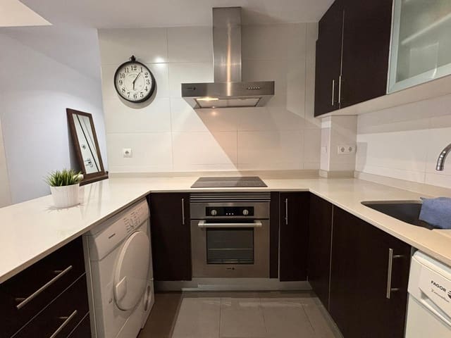 2 sypialnia Mieszkanie do wynajęcia w Gandia - 680 € (Ref: 9422273)