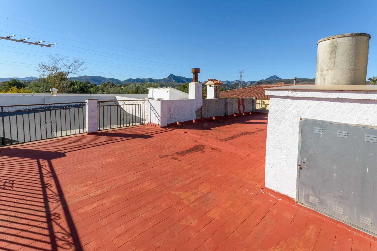 3 soveværelse Villa til salg i Gandia med garage - € 210.000 (Ref: 9427350)