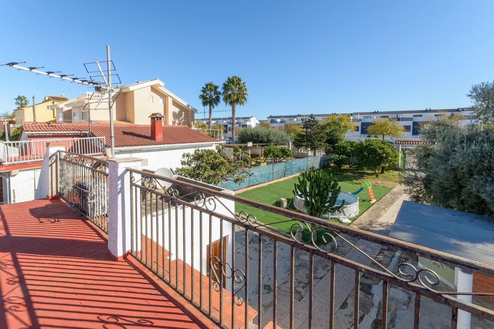 3 soveværelse Villa til salg i Gandia med garage - € 210.000 (Ref: 9427350)