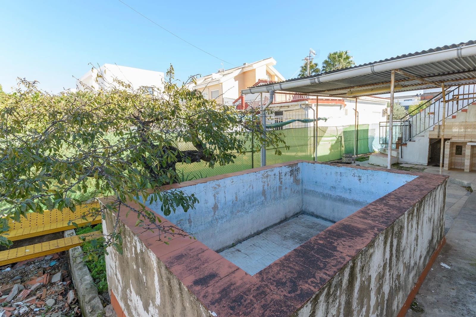 3 soveværelse Villa til salg i Gandia med garage - € 210.000 (Ref: 9427350)