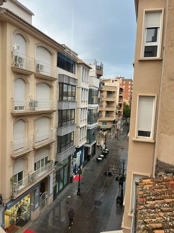 4 soverom Leilighet til leie i Gandia - € 700 (Ref: 9431154)