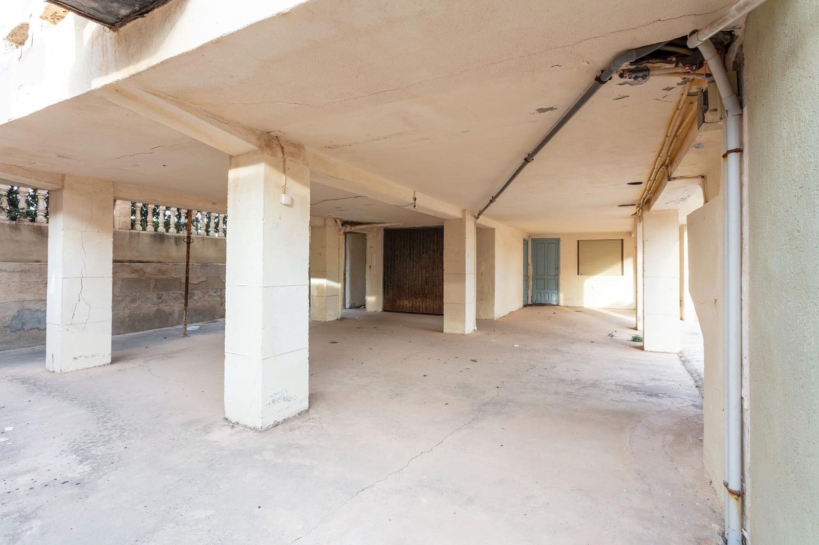 3 makuuhuone Huvila myytävänä paikassa Xeraco mukana 
autotalli - 450 000 € (Ref: 9456415)