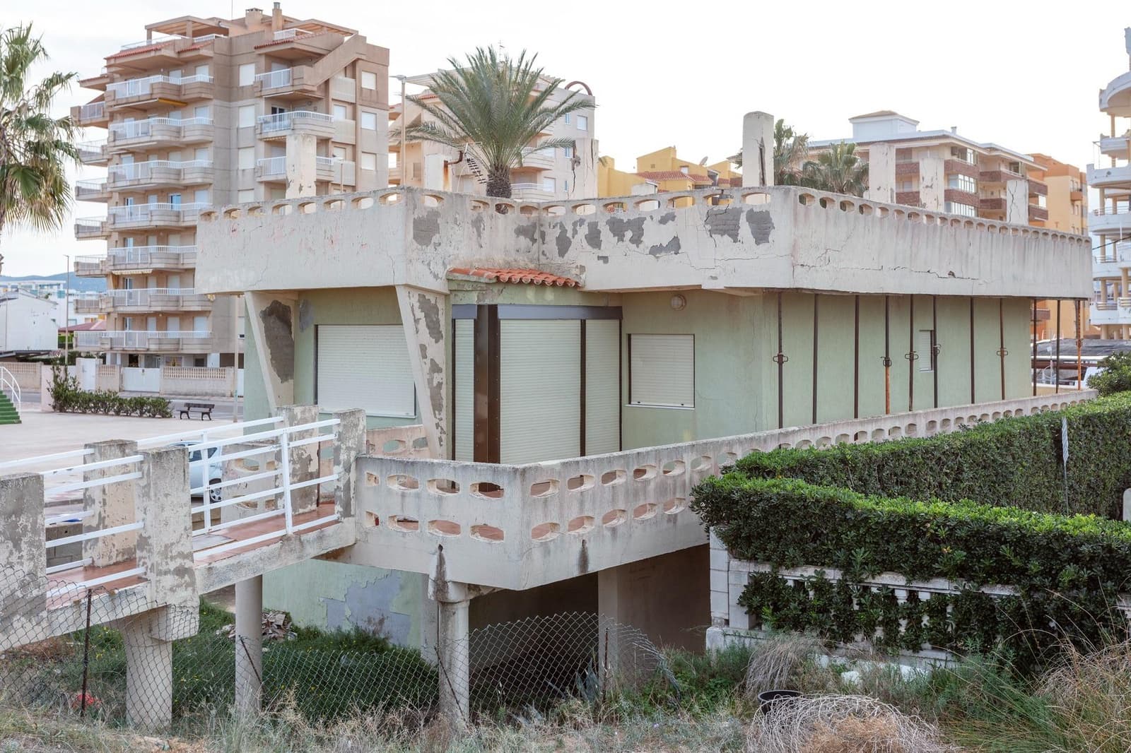 3 makuuhuone Huvila myytävänä paikassa Xeraco mukana 
autotalli - 450 000 € (Ref: 9456415)