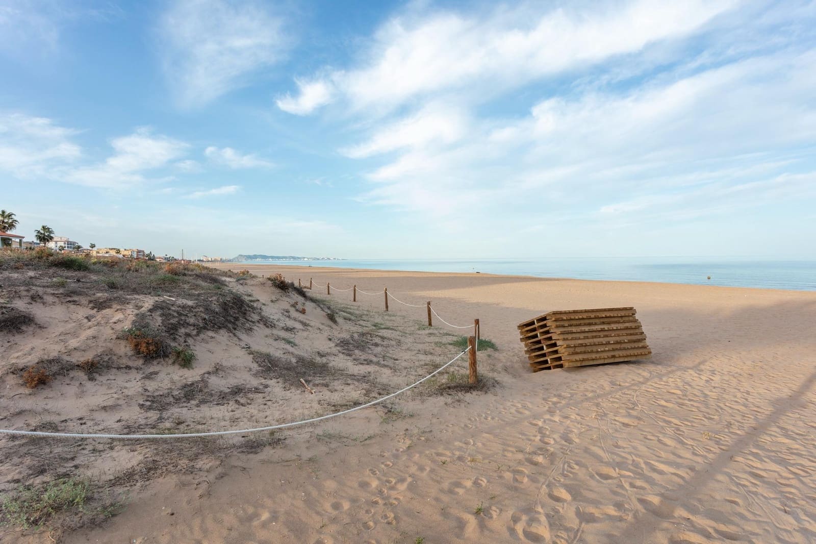 3 makuuhuone Huvila myytävänä paikassa Xeraco mukana 
autotalli - 450 000 € (Ref: 9456415)