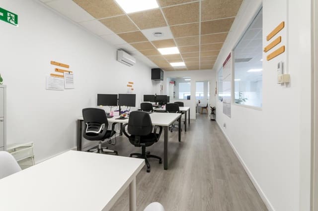 Negocio en Gandia en alquiler - 1.800 € (Ref: 9474272)