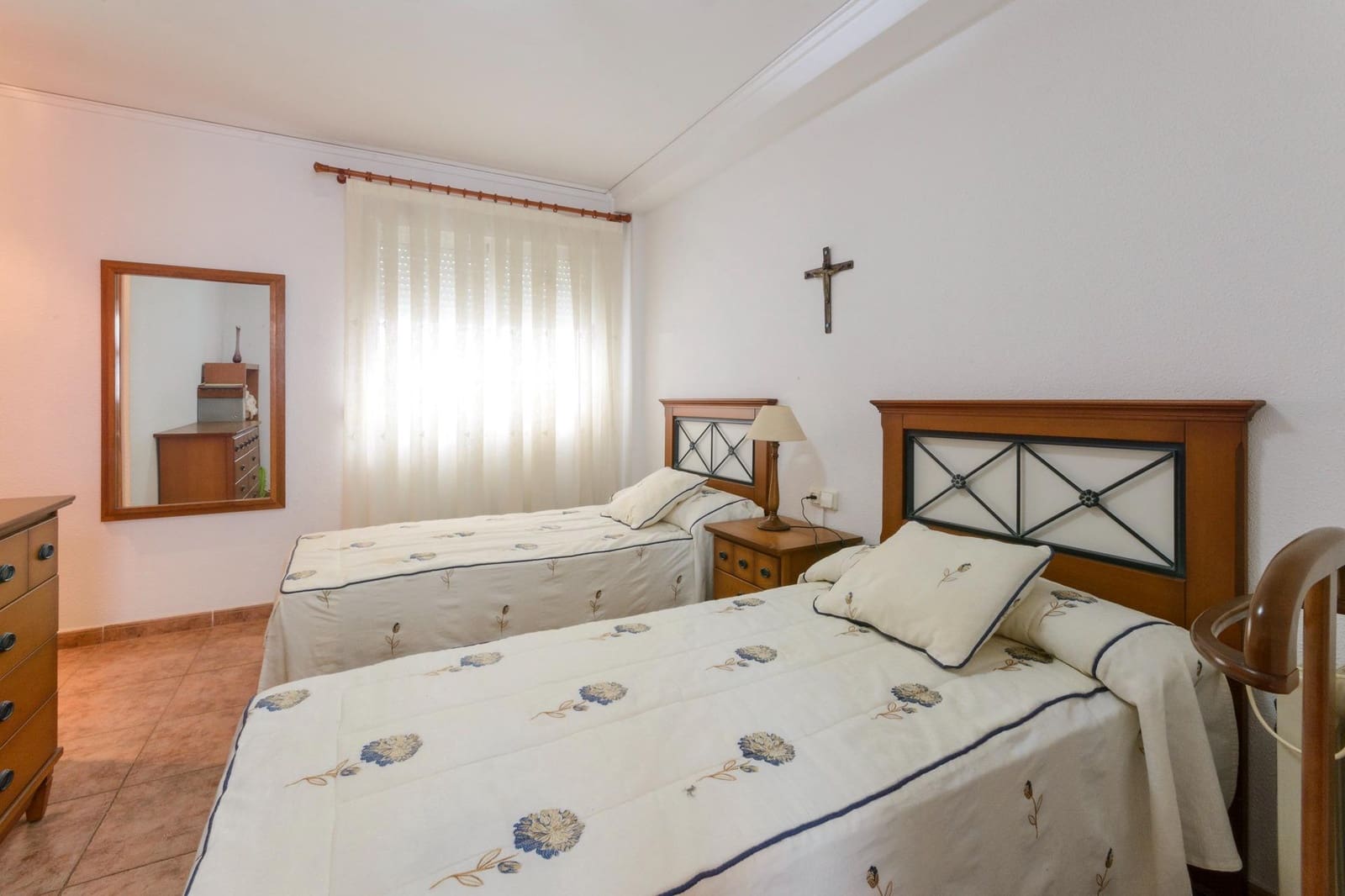 3 bedroom Flat for sale in Gandia with garage - € 190,000 (Ref: 9483557)