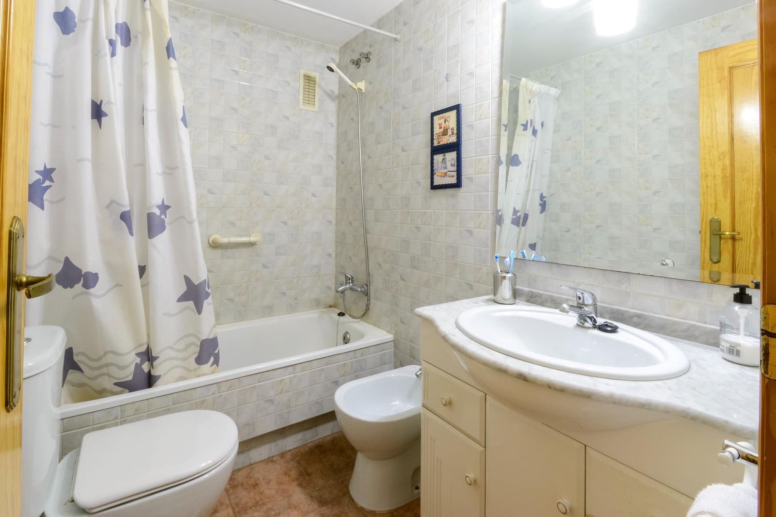 3 bedroom Flat for sale in Gandia with garage - € 190,000 (Ref: 9483557)