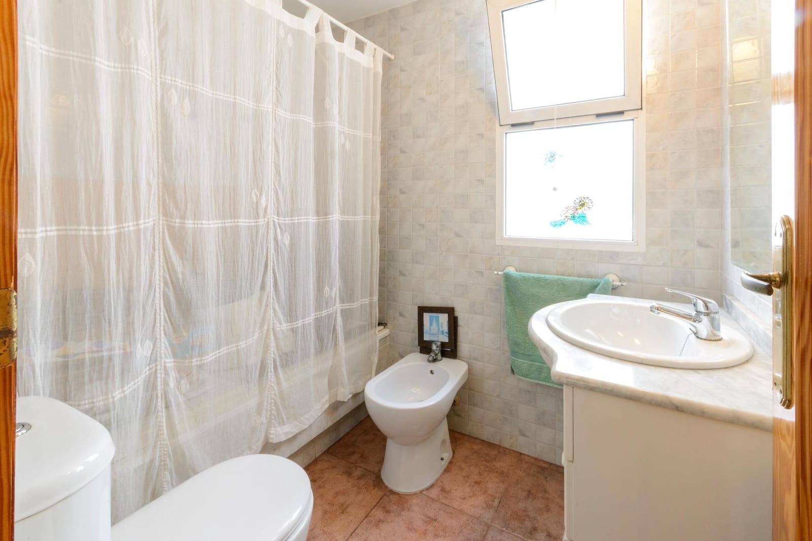 3 bedroom Flat for sale in Gandia with garage - € 190,000 (Ref: 9483557)