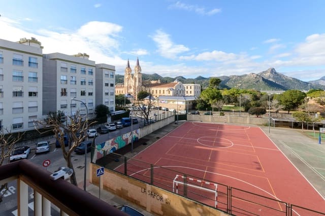 Piso de 3 habitaciones en Gandia en venta con garaje - 190.000 € (Ref: 9483557)
