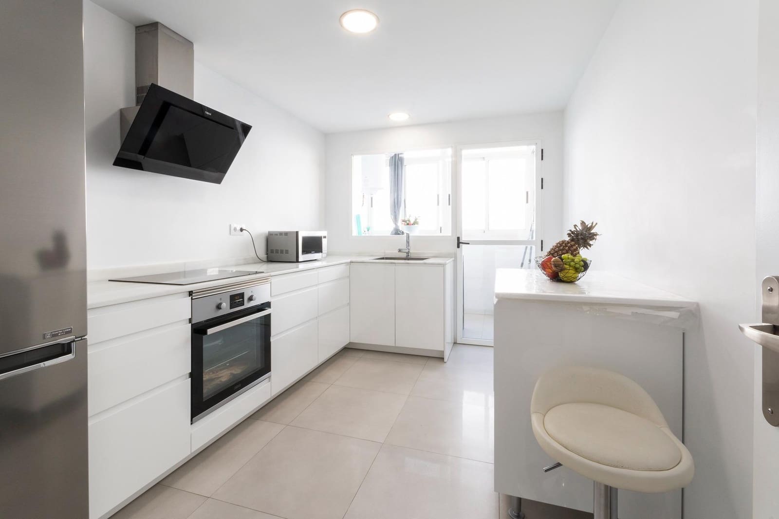 4 bedroom Flat for sale in Gandia with garage - € 198,000 (Ref: 9494695)