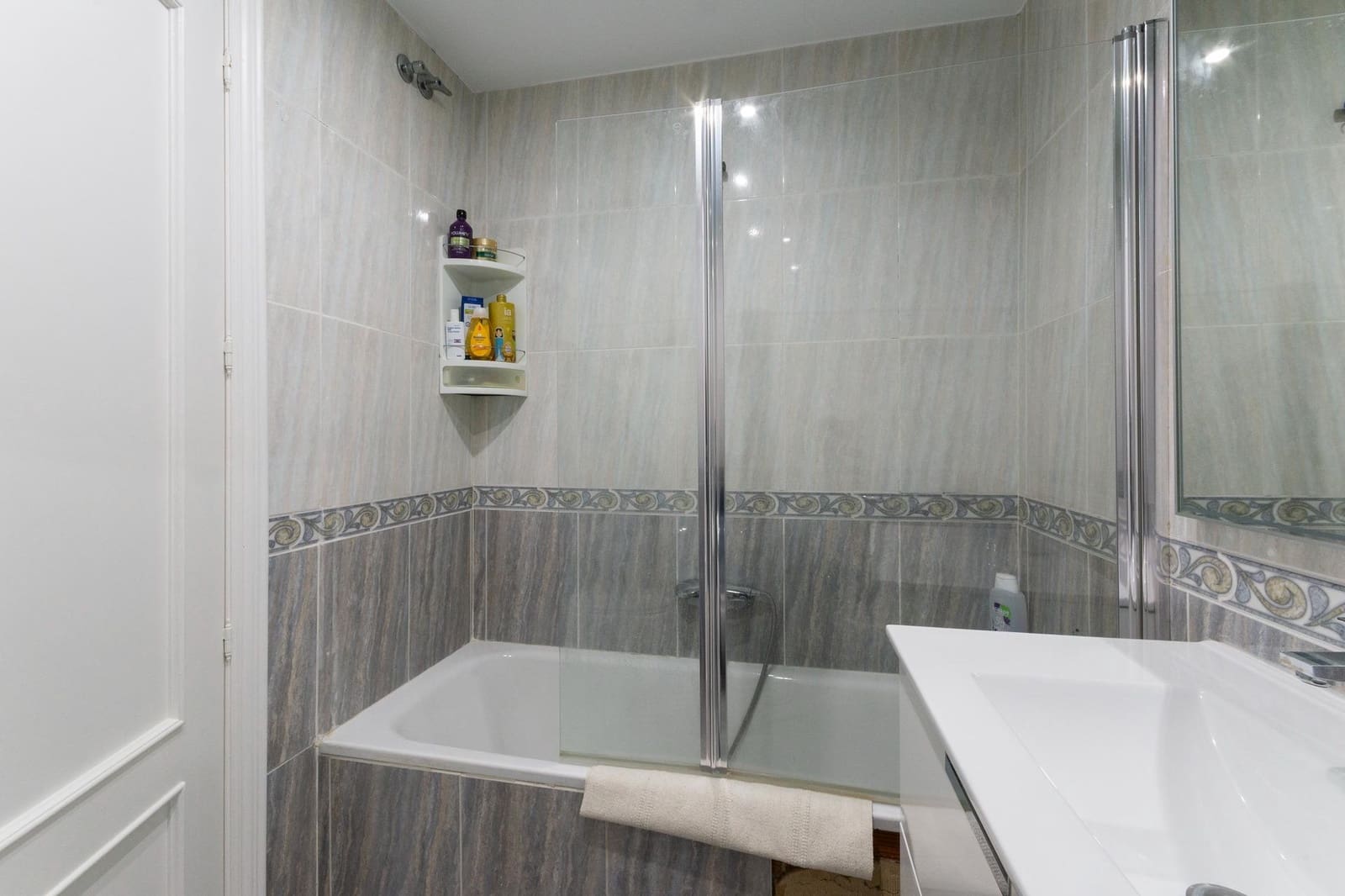 4 bedroom Flat for sale in Gandia with garage - € 198,000 (Ref: 9494695)