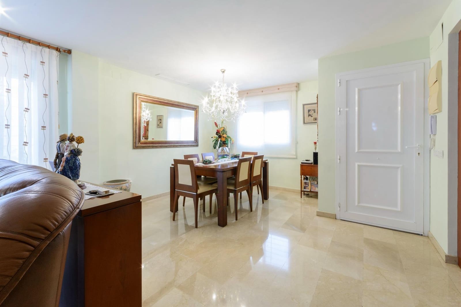 4 bedroom Villa for sale in Gandia with pool garage - € 421,000 (Ref: 9513512)